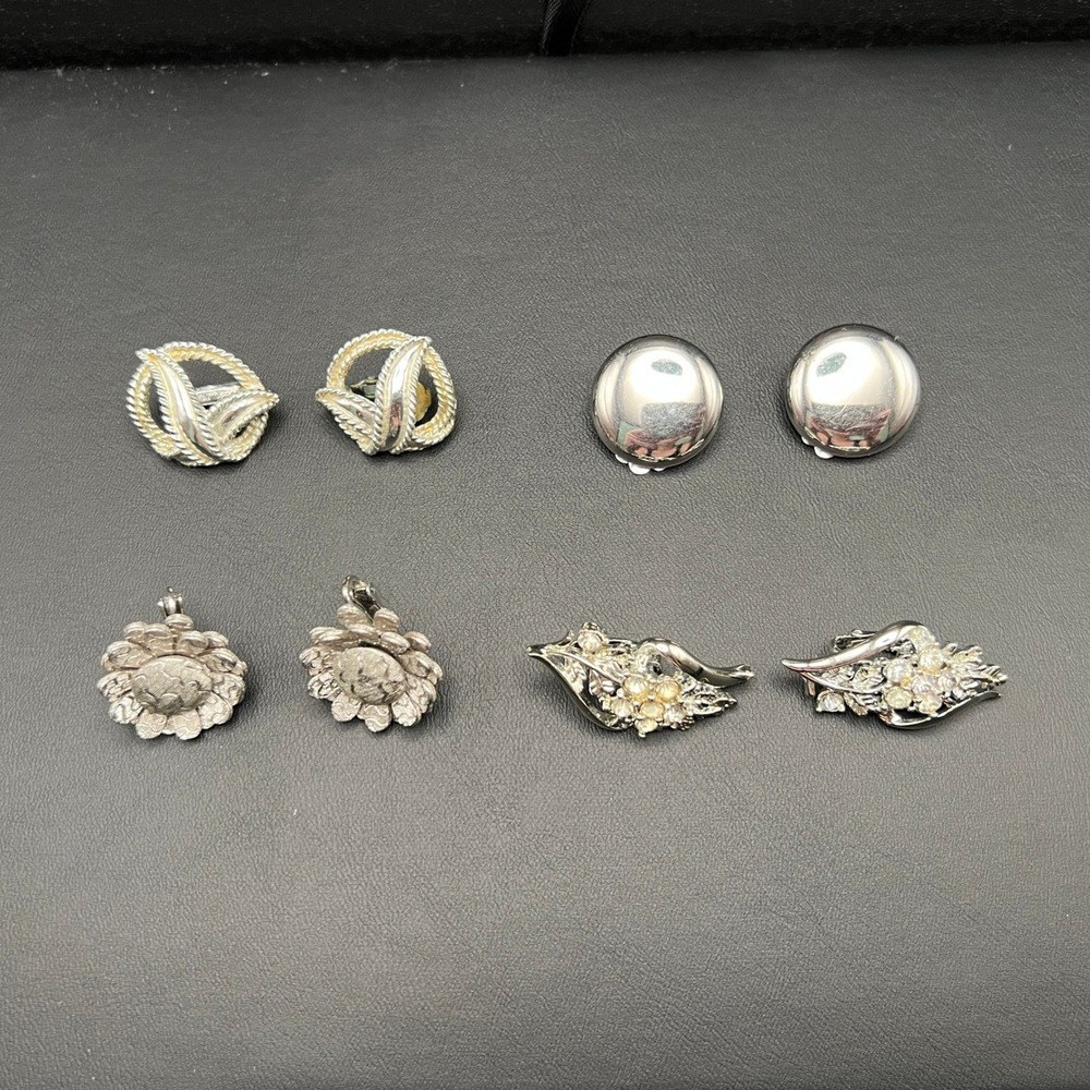 Vintage‎ Coro Clip On Earrings Lot 4 Pair Silver Tone Floral Textured Rhinestone